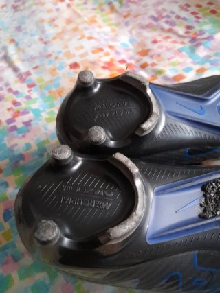 Zapatillas Nike Fútbol Hierba Negra y Azul