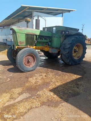 Tractor John Deere 4020