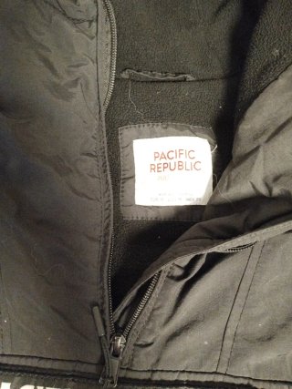 Anorak Pacific Republic Negro