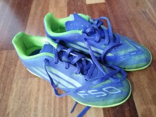 Botas multitaco Adidas F50 talla 34