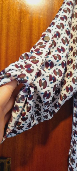 Vestido estampado blanco y Bordeau