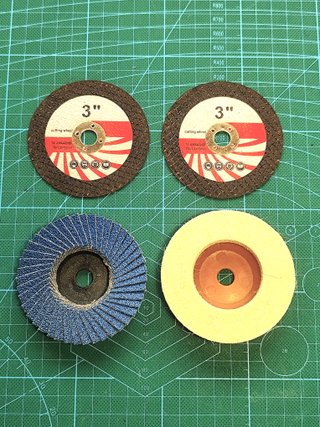 Amoladora 12V + 2 Baterías + Cargador + Maletín