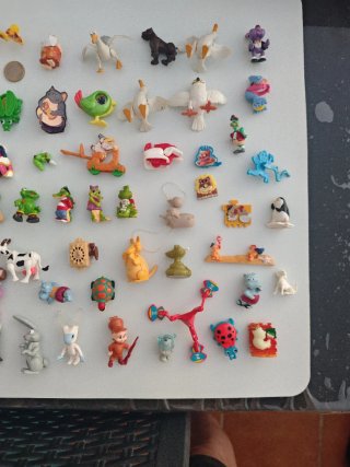 73 Juguetes Kinder Sorpresa