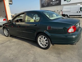 Jaguar X-Type 2024