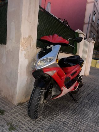 URGE VENTA Peugeot Speedfight 2 Roja/Plata