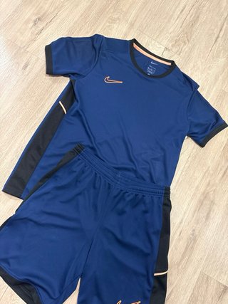 Conjunto Deportivo Nike Azul y Negro