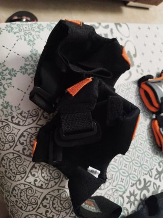 Rodilleras, coderas y muñequeras Boomerang