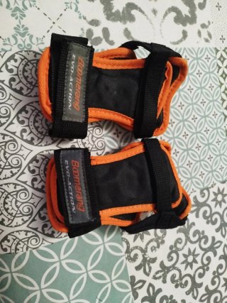 Rodilleras, coderas y muñequeras Boomerang