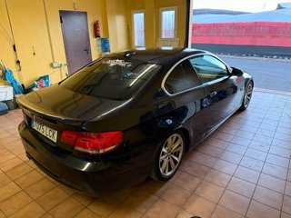 BMW 330i e92