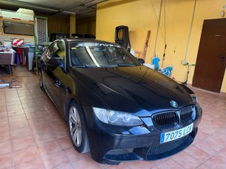 BMW 330i e92