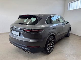 Porsche Cayenne S