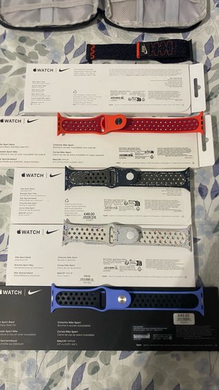 Confezione da 5 cinture Nike per Apple Watch
