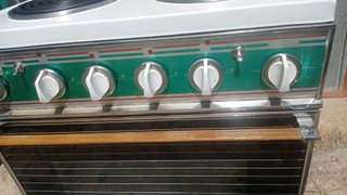 Cocina Eléctrica con Horno