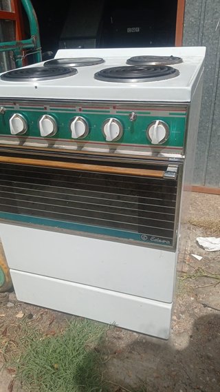 Cocina Eléctrica con Horno