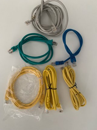Varios Cables Ethernet Cat 5e, precio por todos