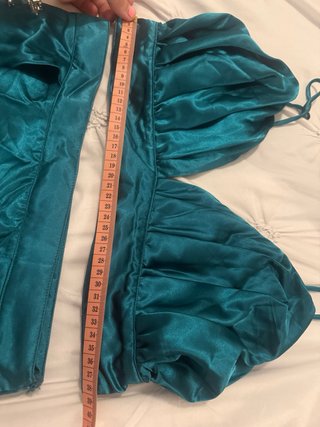 Conjunto fiesta verde satén