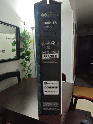Caja TV Toshiba 50 50UV3363DG (con corchos)