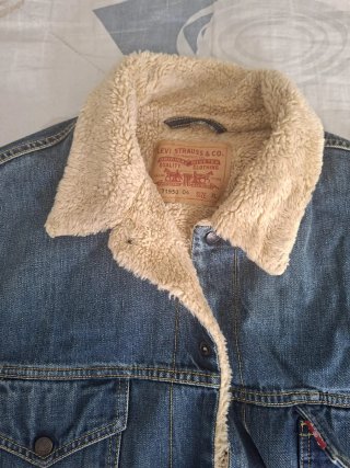 Cazadora vaquera Levi's con forro
