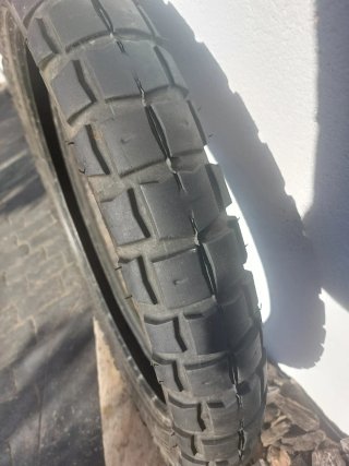 Neumático Pirelli Scorpion Rally 90/90-21