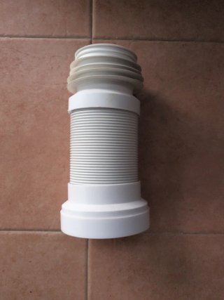 Desagüe flexible para WC