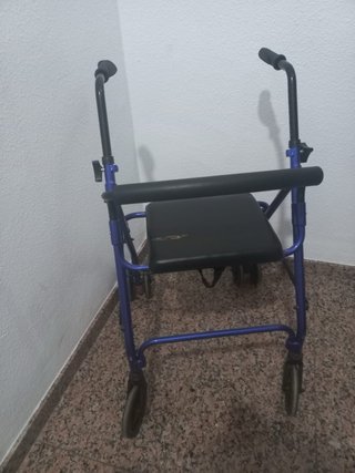 Andador ortopédico