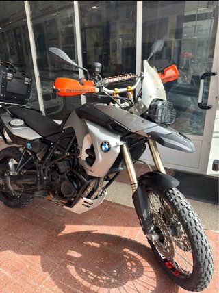 BMW F 800 GS 2009 - Muy cuidada y equipada