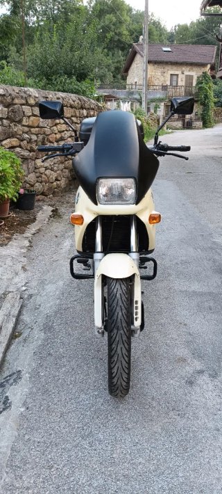 BMW F650