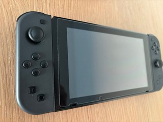 Nintendo Switch Gris/Negra