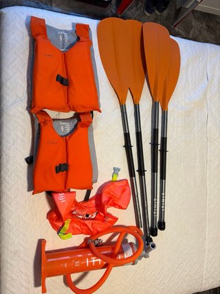Kayak hinchable Itiwit 3 plazas completo