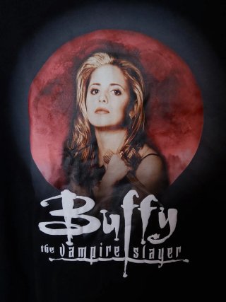 Camiseta Buffy Cazavampiros XL