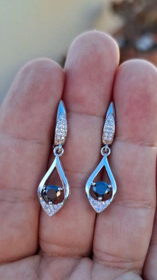 Pendientes Moissanita Negra GRA