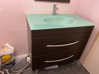 Mueble de baño madera y cristal