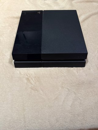 PS4 (PlayStation 4) + 2 Mandos + 3 Juegos