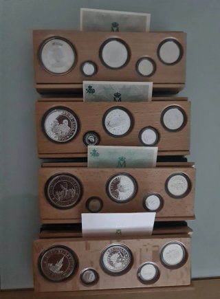 Serie monedas plata 5° centenario