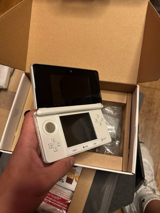 Nintendo 3DS + Mario 3D Land