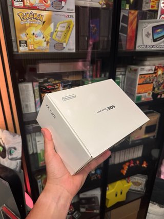 Nintendo 3DS + Mario 3D Land