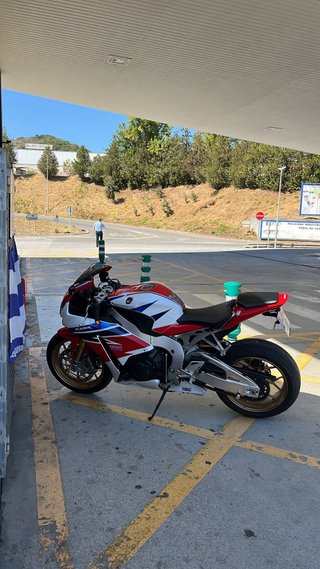 Honda Fireblade CBR 1000RR SP