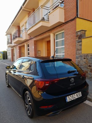 Volkswagen Polo 1.0 (2023) - 69.400 km - Impecable