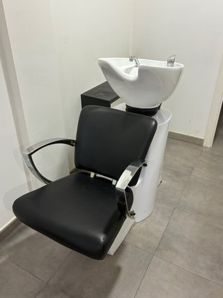 Lavacabezas Peluquería Negro y Blanco