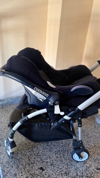 Silla de paseo con portabebé negro bugaboo
