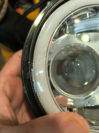 Faro LED Moto 5 3/4