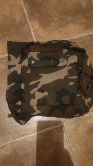 Ropa militar