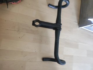 Manubrio da strada + potenza bici
