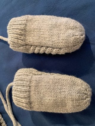 Set 2 cuffie e guanti bimbo 6/9 mesi