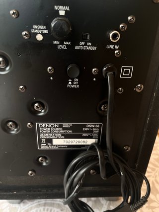 Subwoofer Denon Activo.