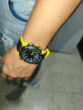 G-Shock GA-2000-1A9ER Casio Original Amarillo