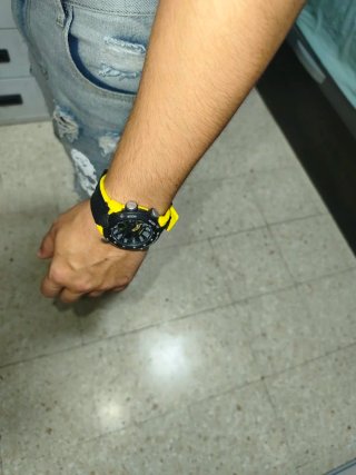 G-Shock GA-2000-1A9ER Casio Original Amarillo