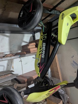 Kart a pedales BERG Buzzy Aero
