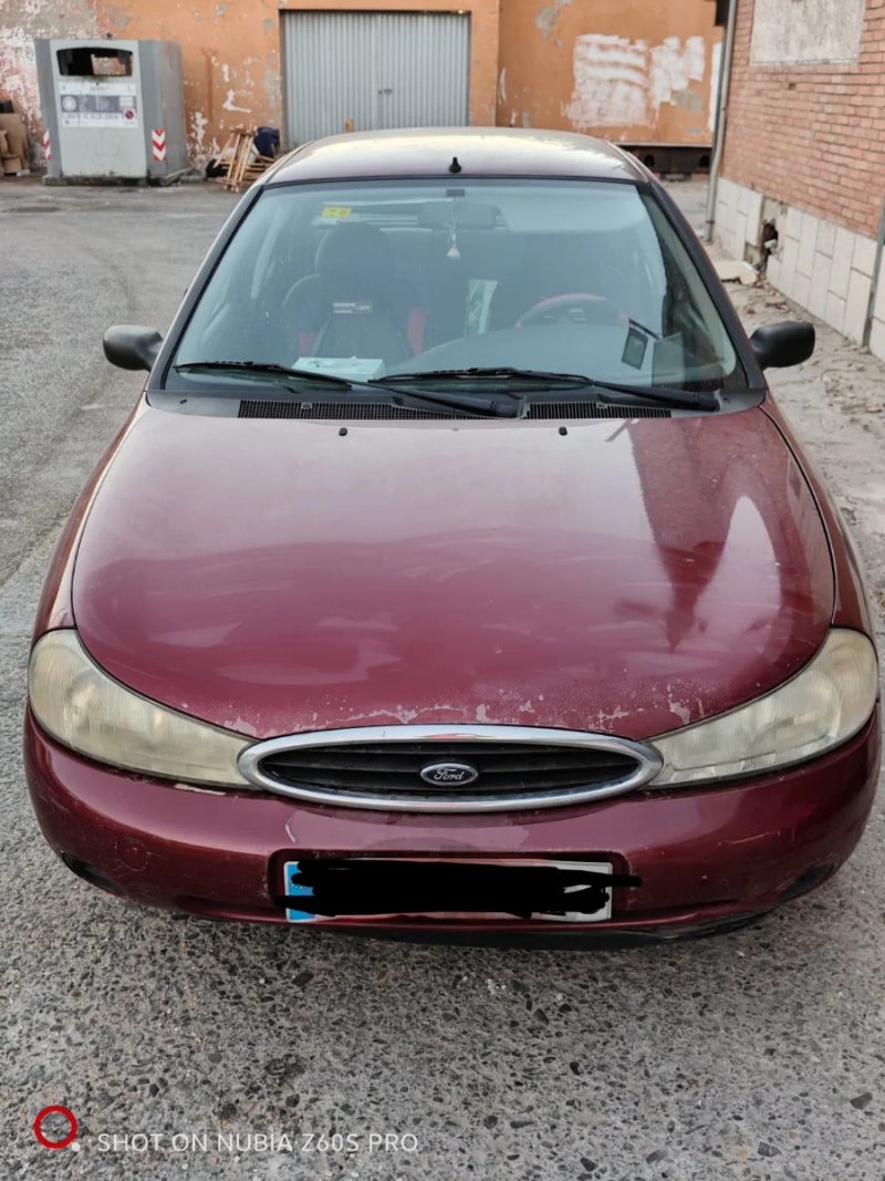 Ford Mondeo 1998 - foto 1