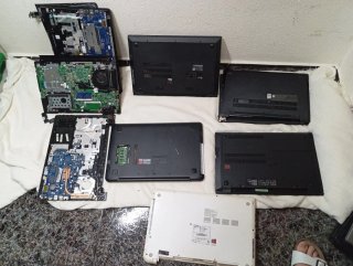 Lote de portátiles Lenovo y Toshiba